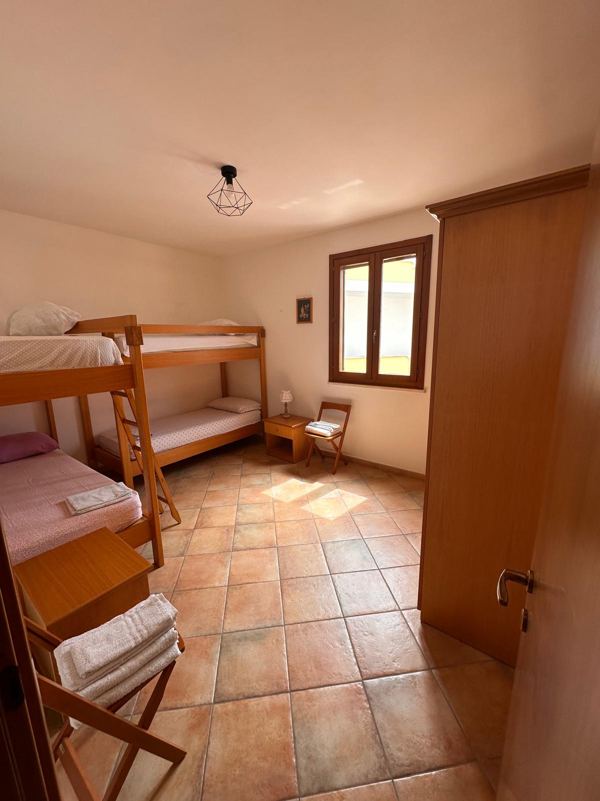  apartment  in   Leece   Italy   