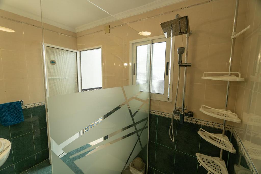  apartment  in   Algar   Spain   