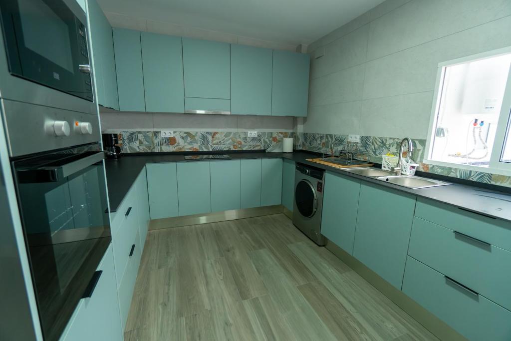  apartment  in   Algar   Spain   