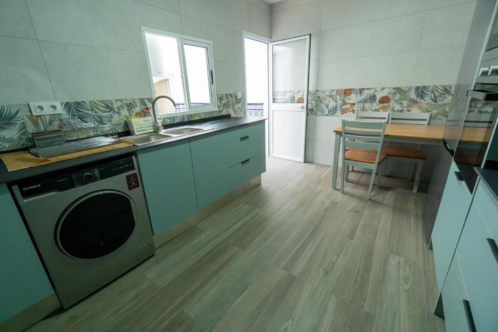  apartment  in   Algar   Spain   